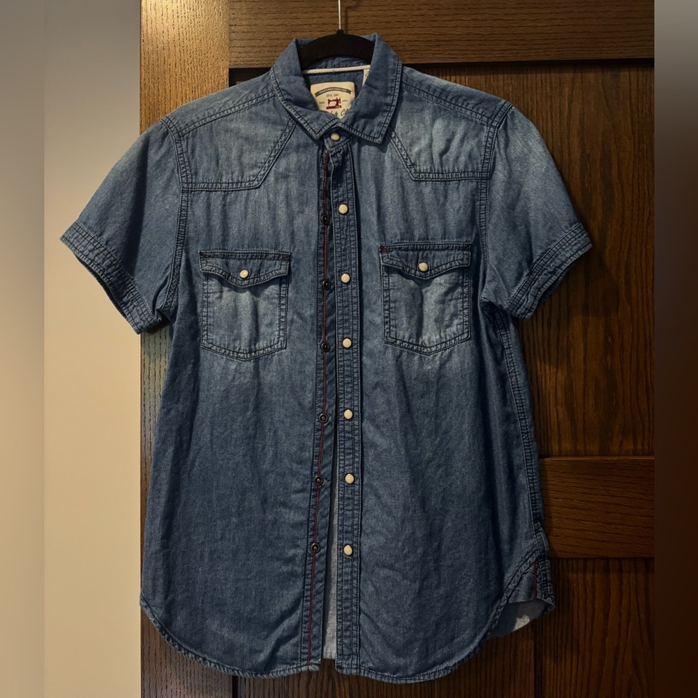 Casual Blue Denim Button-Down Shirt